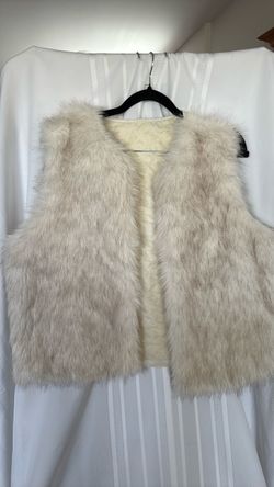 2 new faux fir vest XL