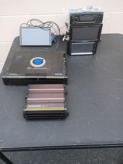 6 piece car audio set $450
