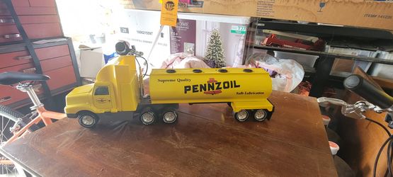 Vintage Toy Penzoil Hauler ERTL Brand Very Rare