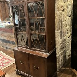 Antique China Cabinet With Key Locking Glass Doors