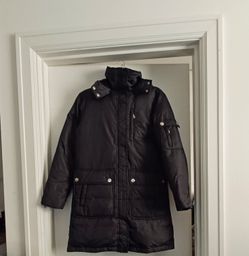 Excellent Condition DKNY Down long jacket women's extra small black