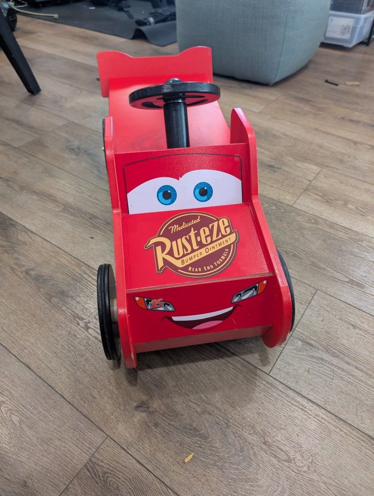 Pottery Barn : Disney Cars Lightning McQueen Wooden RIDE ON TOY