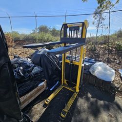 
HomeCarts & TrucksStackers
Vestil™ Steel Fixed Stacker with Powered Lift, 63" Lift, 2000 lb. Capacity