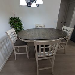Kitchen table