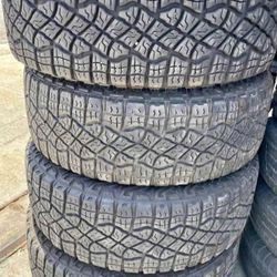 275 65 18 Goodyear Tires Con 80% de Vida Las 4