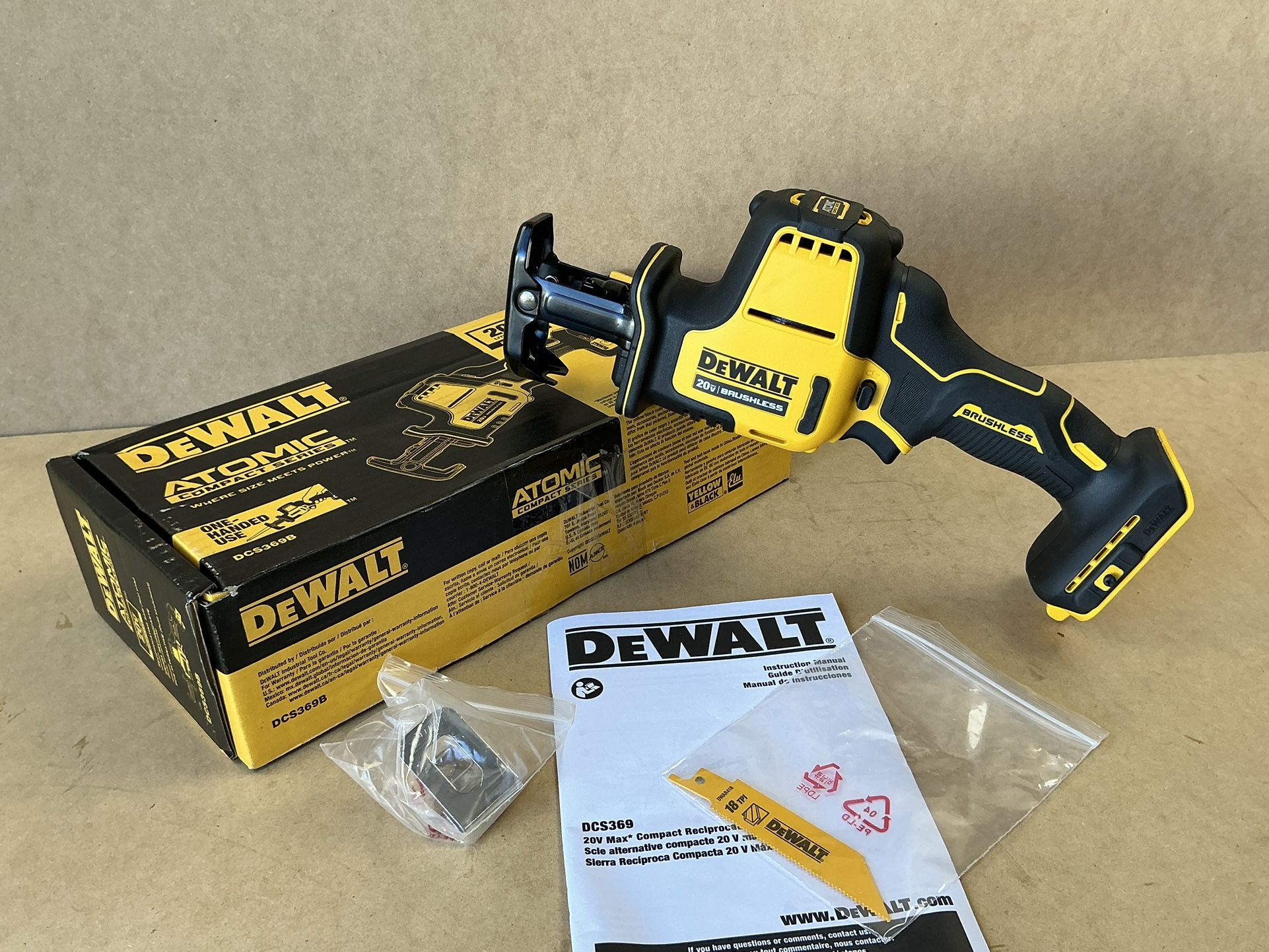 DEWALT ATOMIC 20V MAX Cordless Brushless Compact Reciprocating Saw (Tool Only)