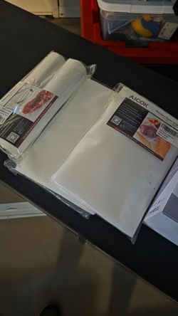 Mooka Vacuum Sealer and Bags