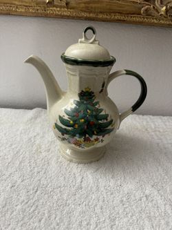 Christmas Tea Pot