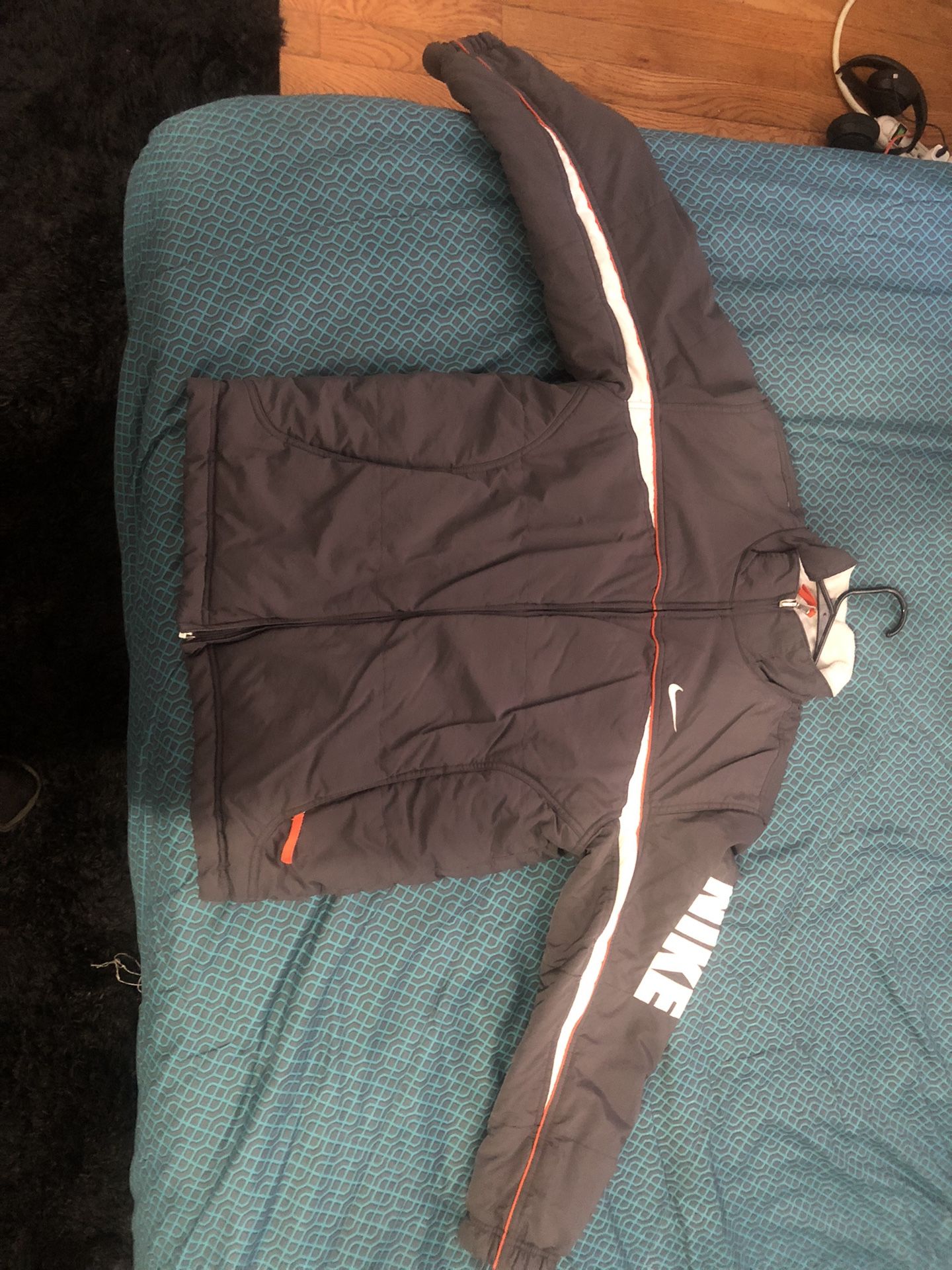 Nike Reversible Gray/White/Orange Tag Coat Jacket Fleece Lined Youth