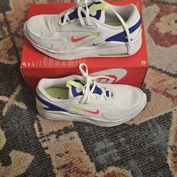 New Nike Air Max Bolt Kids Run Size 6.5 C3