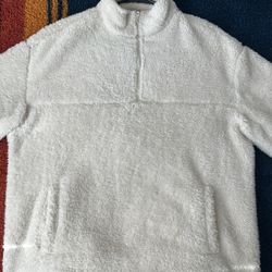 Forever 21 Men's Cream and White Fleece Pullover