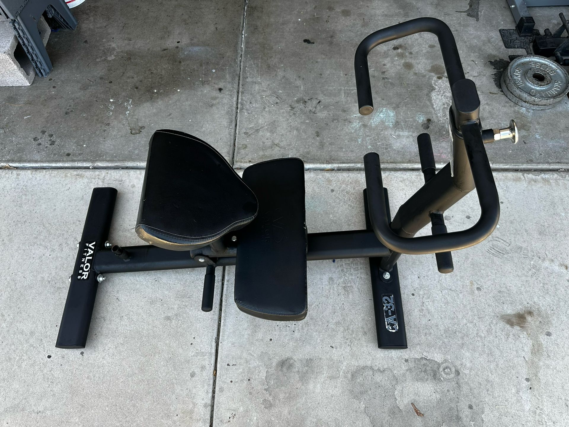 Valor Fitness Stretch Machine