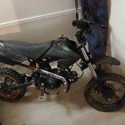 Dirt Bike Needs Work 250 Obo 