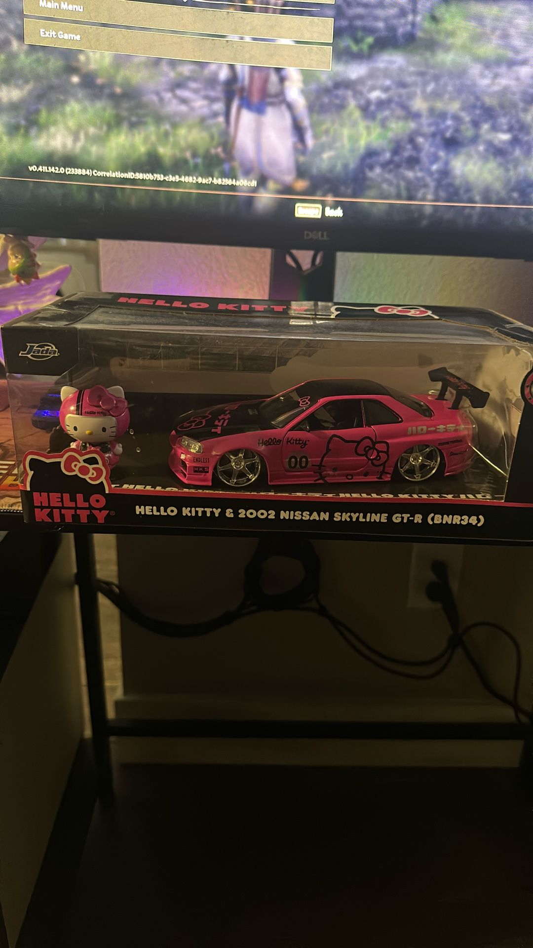 Hello Kitty 2002 Nissan Skyline Toy