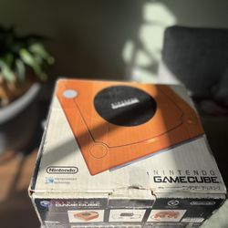 Nintendo Game Cube Orange Console  Controller  Box DOL-001(JPN)  Tested working