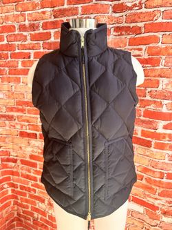 J CREW Women’s Puffer Best