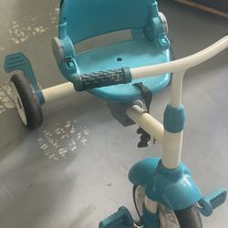 Tricycle 