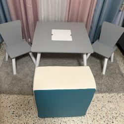 Table And Chair Set With Rug And Bench Included 