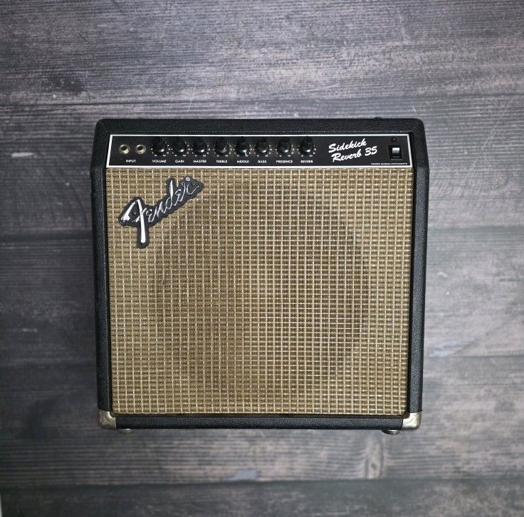 Fender Vintage Sidekick Reverd 35 Guitar Amp !! $200 Or Best Offer !!