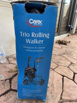 Andador Para Adultos De Tres Ruedas