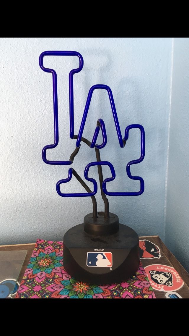 L.A. dodgers neon logo desk lamp