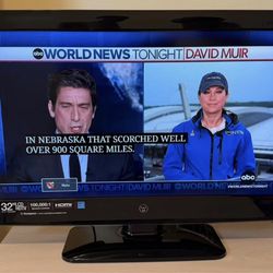 JUST REDUCED! 32” Westinghouse LCD HD TV - 720p