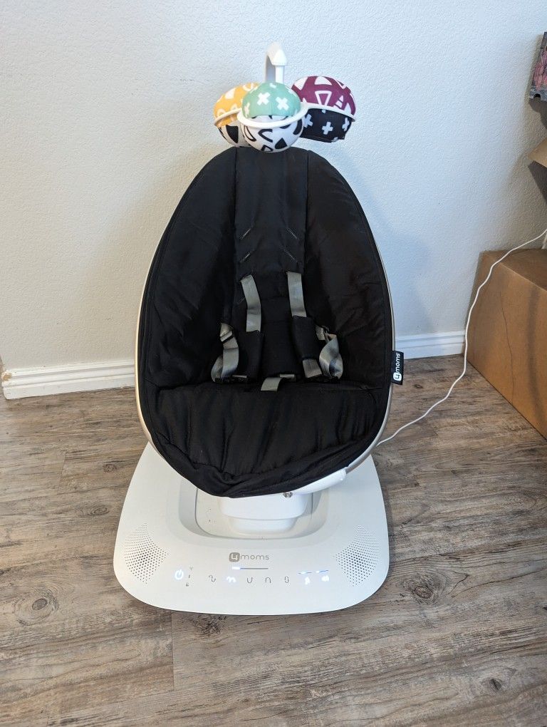 mamaRoo Multi Motion Baby Swing