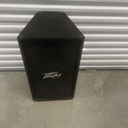 One Peavey PV 112 800W 12-inch Passive 2-way Speaker Only One Single Speaker. Used in good condition and fully functional. 