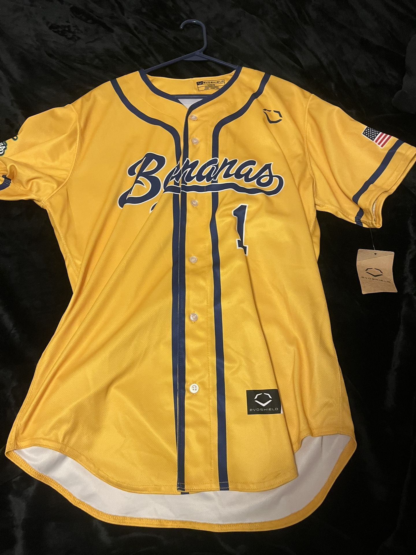Brand new Savannah bananas jersey