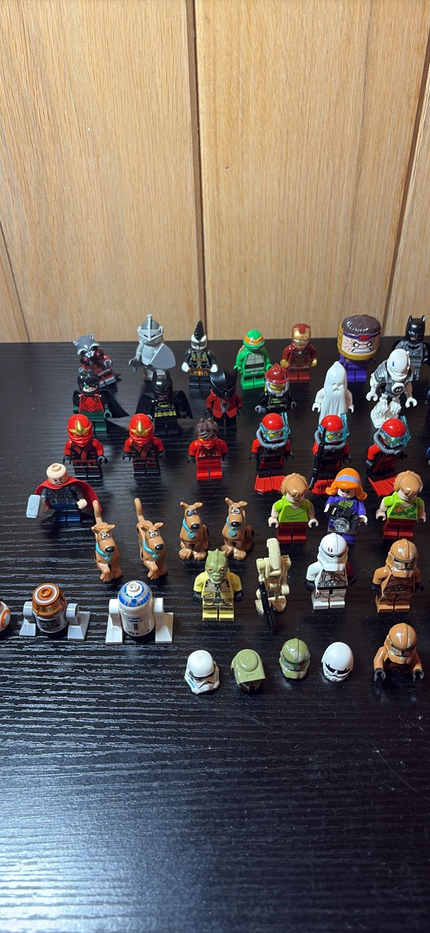 Minifigures Some Incomplete, Some Random Parts