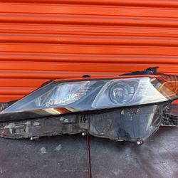 2018-2023 Toyota Camry LEFT DRIVE  LED Headlight Black OEM