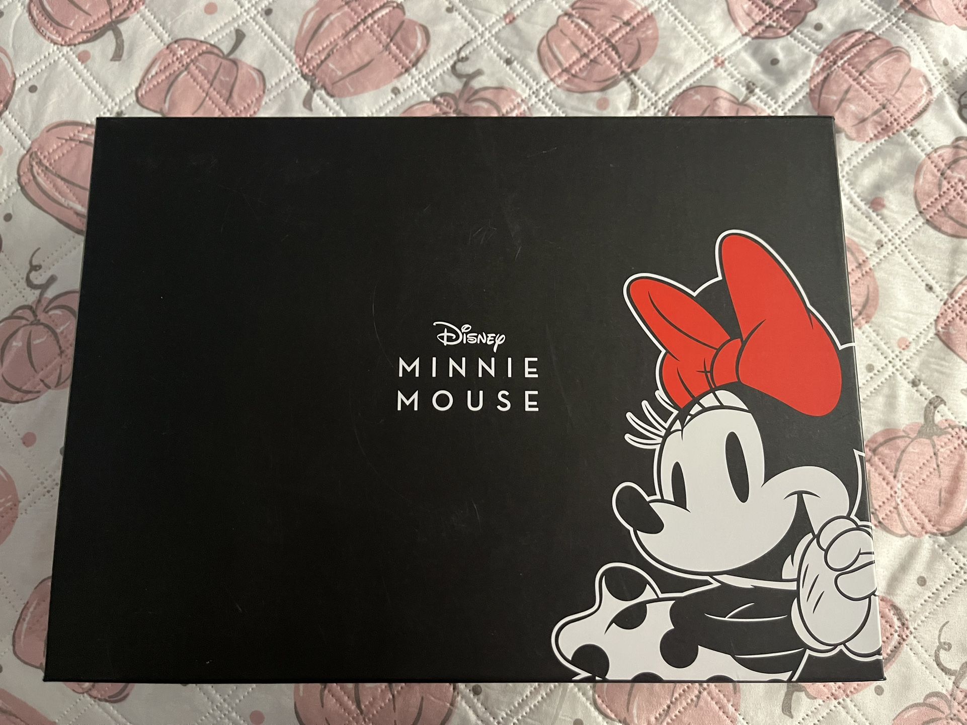 Disney Minnie Mouse 