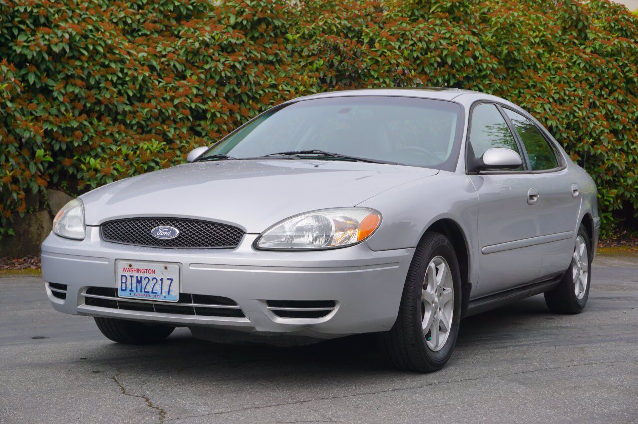 2005 Ford Taurus