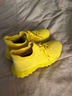 Women’s shoes