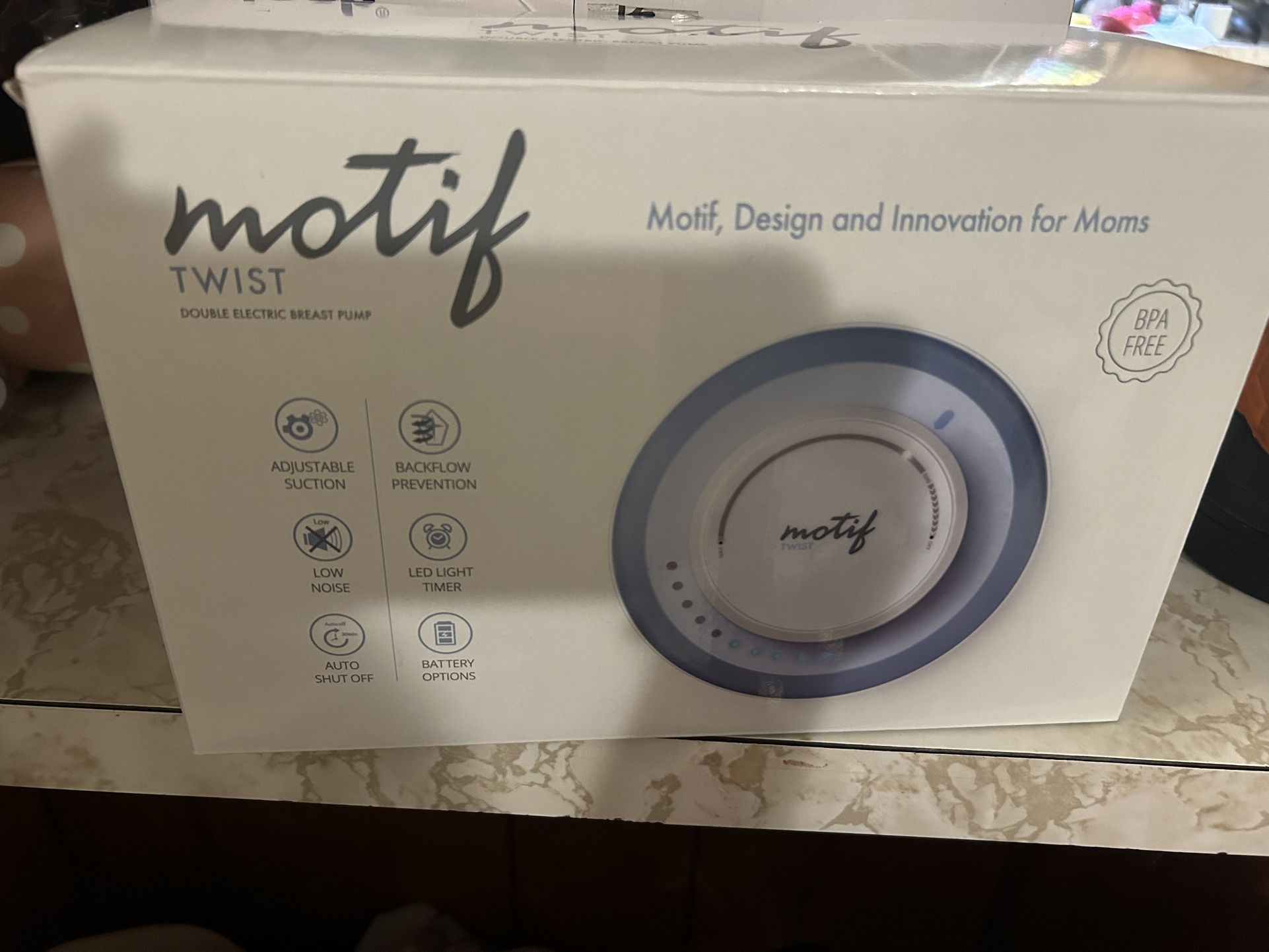 Motif Twist Breast Pump