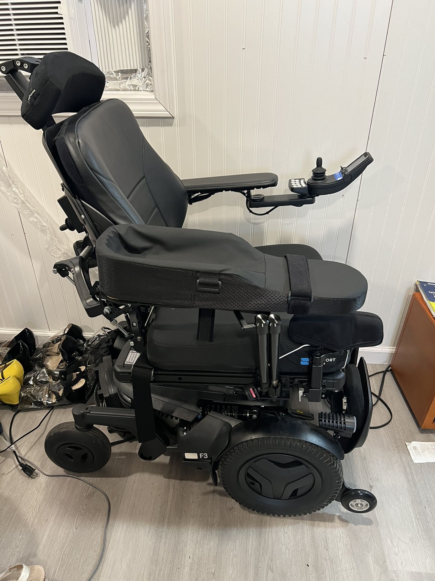 Black Permobil F3 Rehab Power Chair - Tilt, Recline, Power Legs For Rightsided Paralysis
