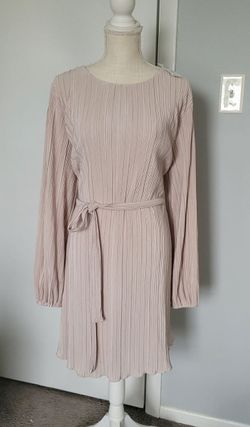 Abercrombie & Fitch Women's Beige Color Midi Dress Size L Lined Spaghetti Straps