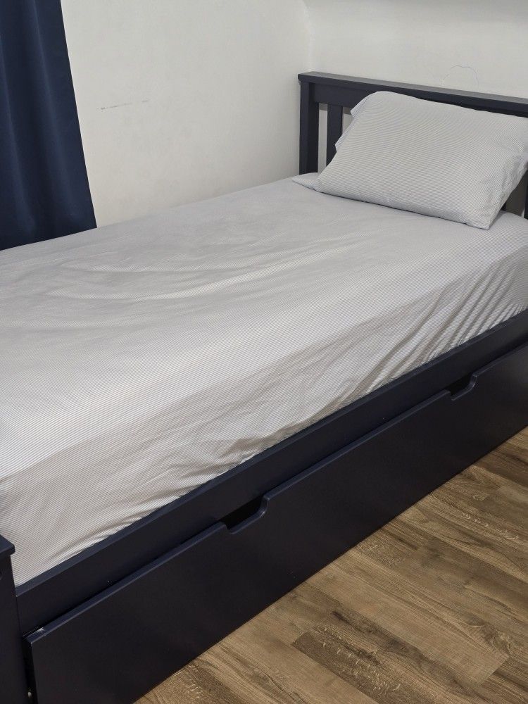 Bedroom Set 