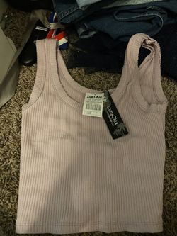 Tillys Crop Top