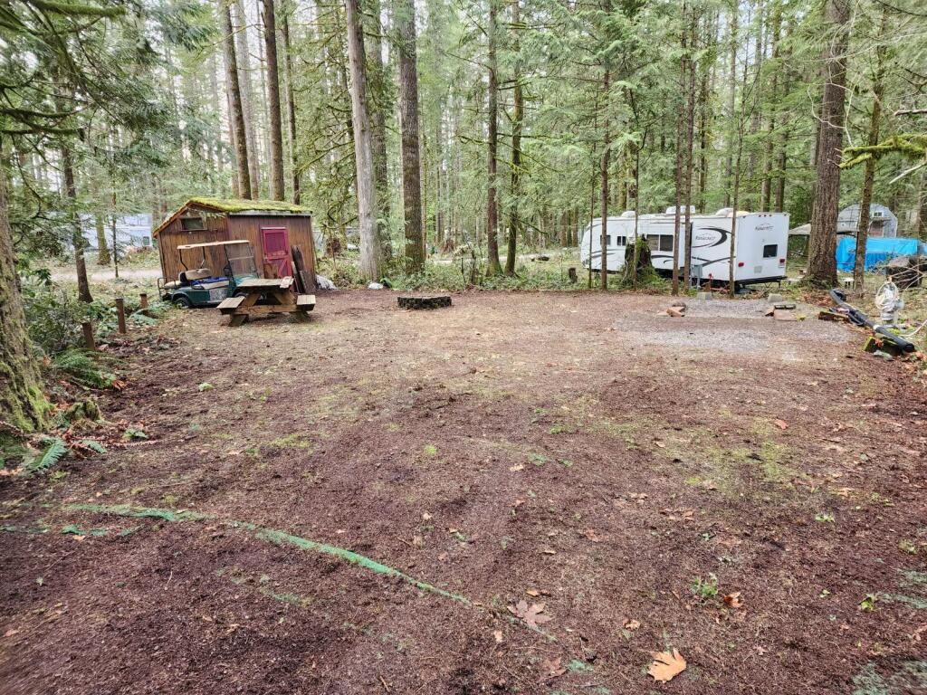 Good bar nature trails Camping Club site