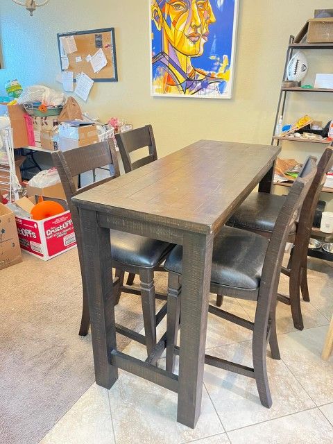 Wood Table And Chairs