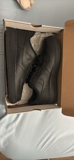Black Nikes