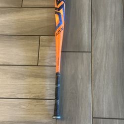 Louisville Slugger Atlas Bat