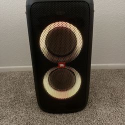 JBL PARTYBOX 100