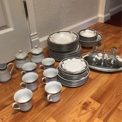 Rebecca China Set