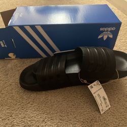 Adidas Slides/Slippers/Sandles (Black)
