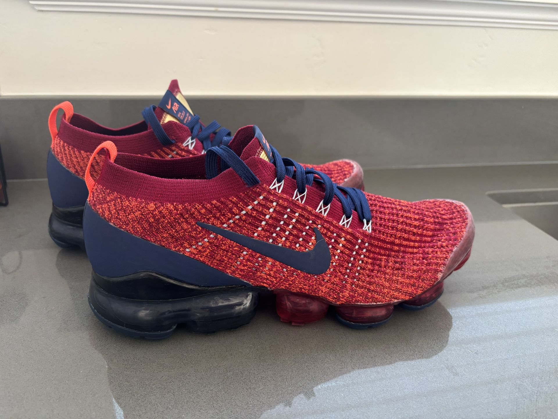 Nike Air VaporMax Flyknit 3 Noble Red Blue Void AJ6900-600 Men's Size 11