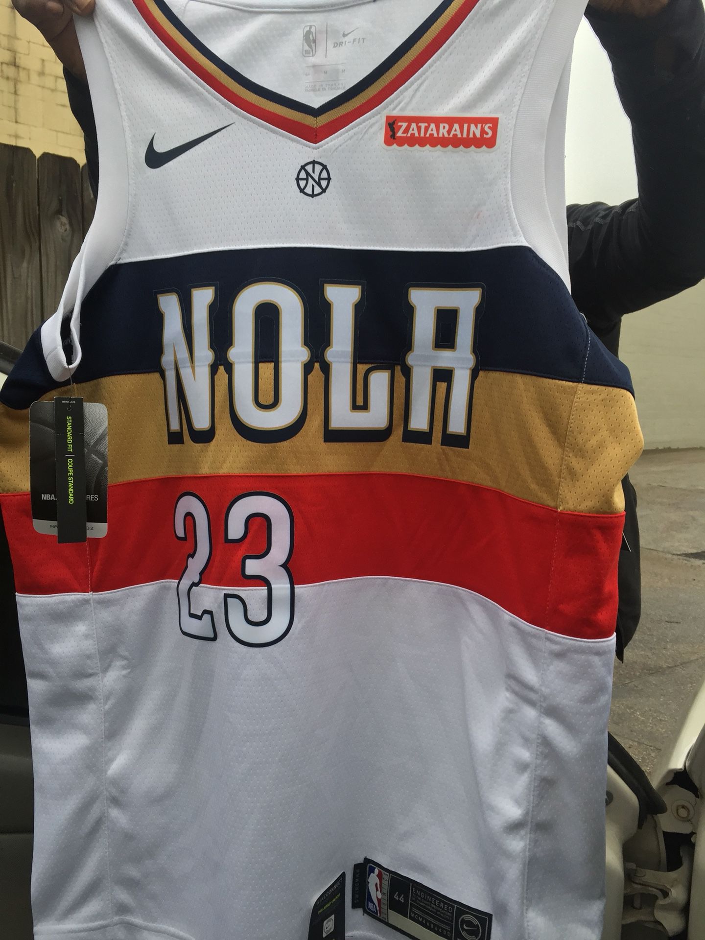 New Orleans Pelicans Jersey for Sale in Pumpkin Center, CA - OfferUp