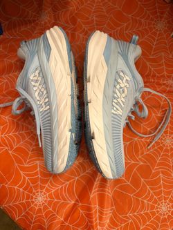 HOKA BONDI 7  size 5.5 women’s