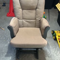 Rocking Chair 